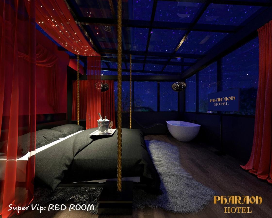 Pharaon Hô Chi Minh-Ville