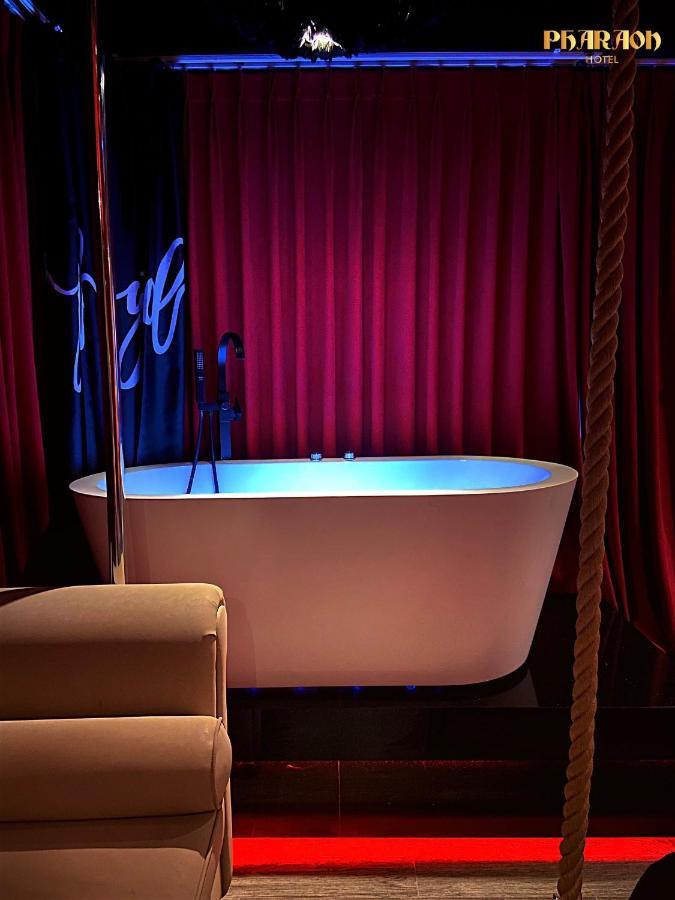 Hotel Pharaon