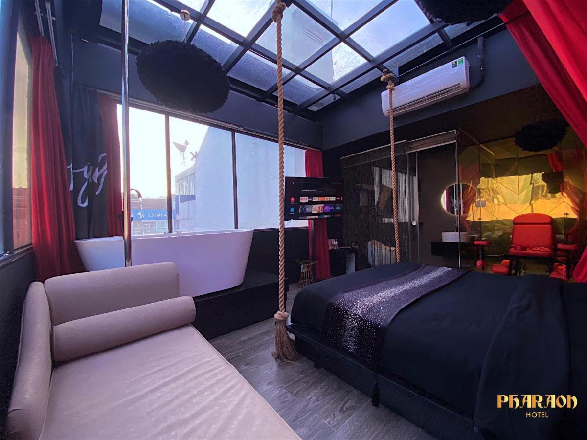 Pharaon 3*